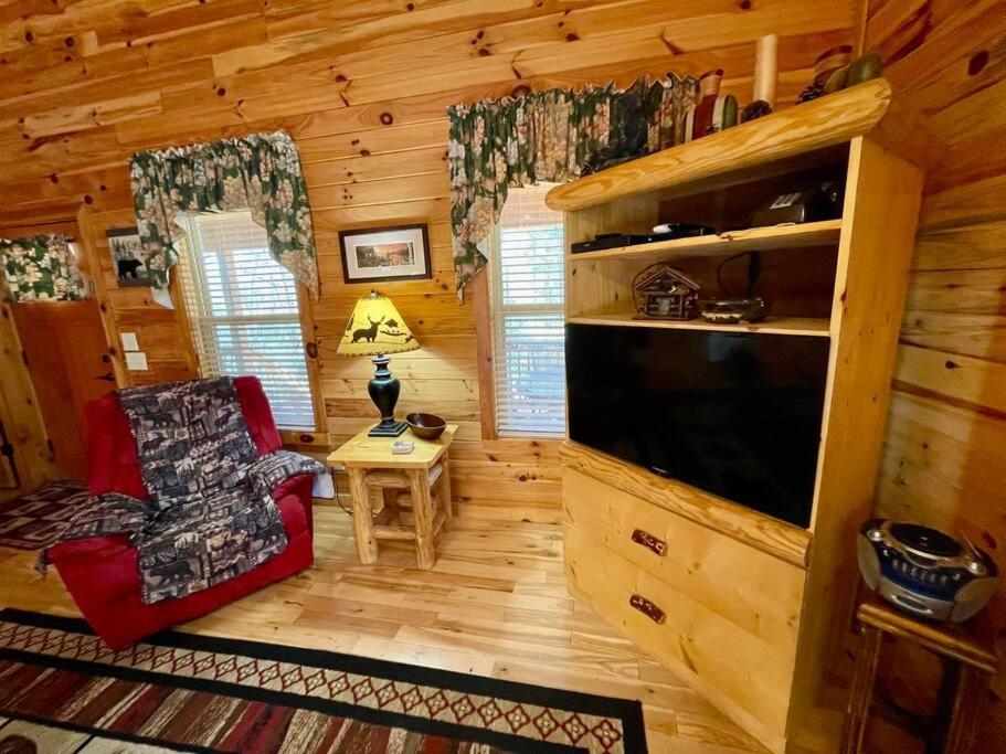 Cabin 2 Bed Close To Helen Hot Tub #15 Eksteriør bilde