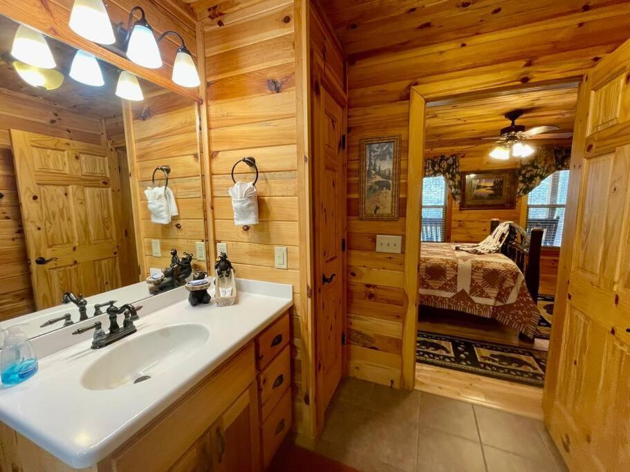 Cabin 2 Bed Close To Helen Hot Tub #15 Eksteriør bilde