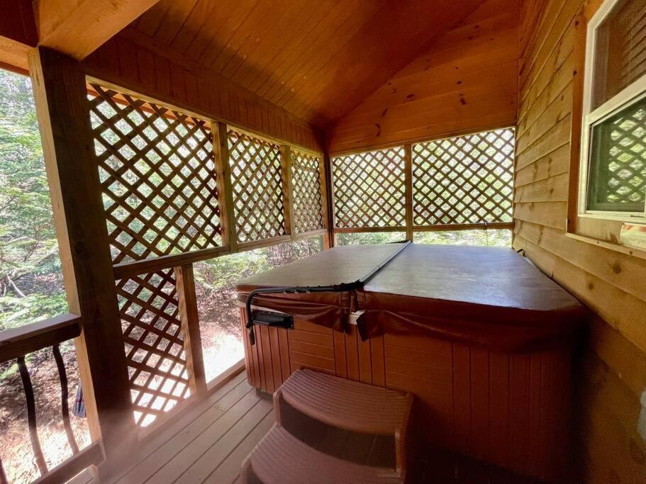 Cabin 2 Bed Close To Helen Hot Tub #15 Eksteriør bilde