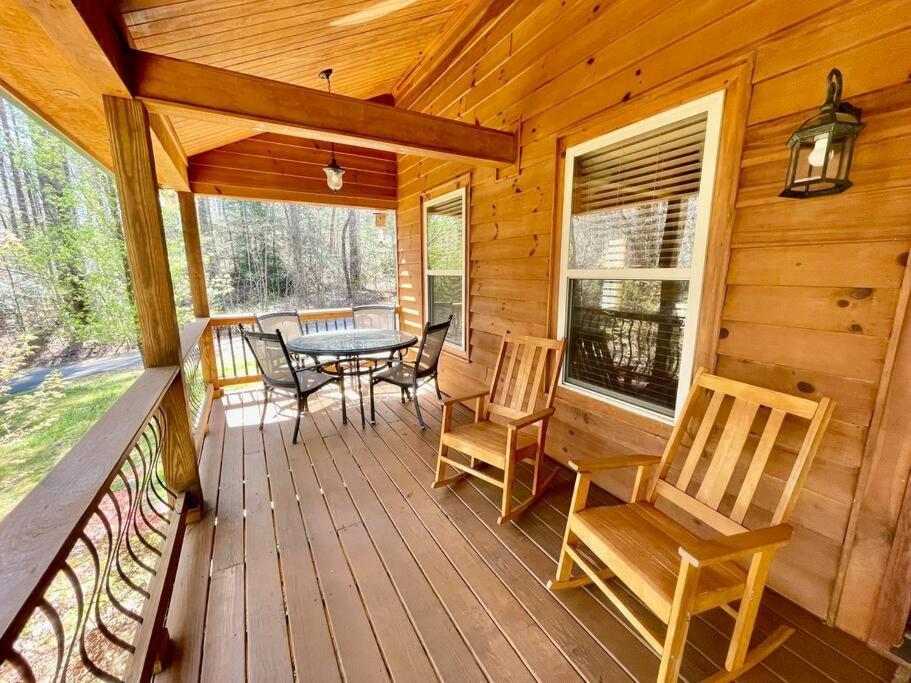 Cabin 2 Bed Close To Helen Hot Tub #15 Eksteriør bilde