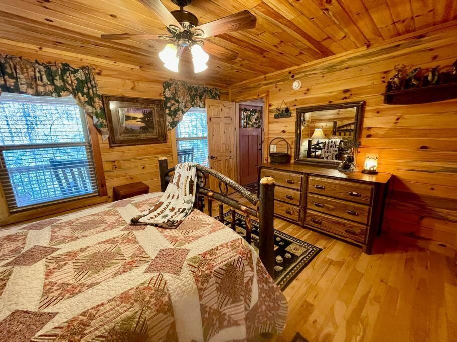 Cabin 2 Bed Close To Helen Hot Tub #15 Eksteriør bilde