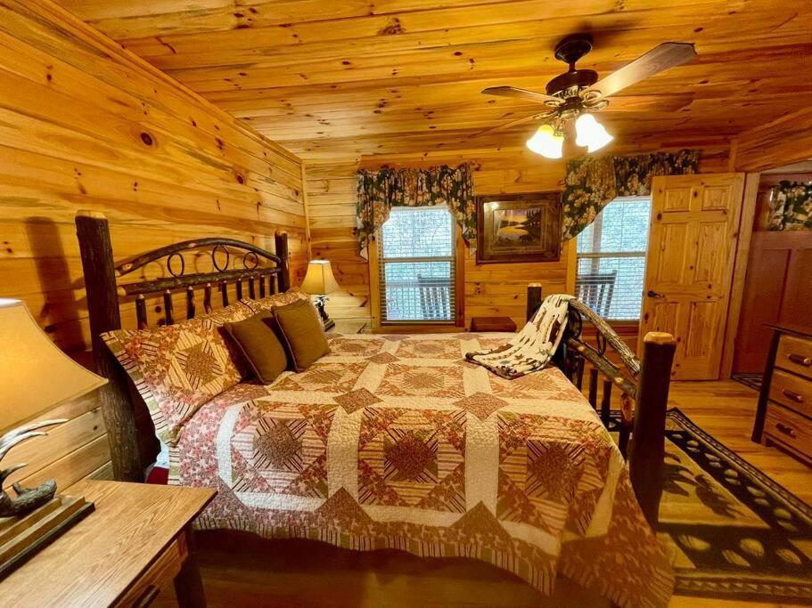 Cabin 2 Bed Close To Helen Hot Tub #15 Eksteriør bilde