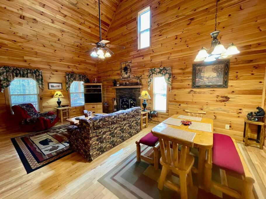 Cabin 2 Bed Close To Helen Hot Tub #15 Eksteriør bilde